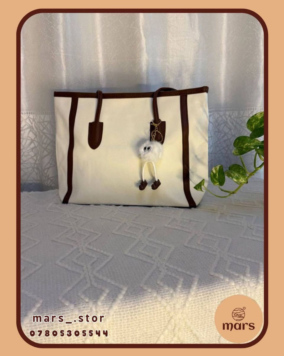 شنو تفضلون صور حقيقيه لو صور نت؟؟؟ 💫 💫 💫 
هواي بنات راسلوني طلبوا صور حقيقيه الهذا الموديل
مثل متعرفون معظم البضاعه اصورهم صور حقيقيه لكن هذا الموديل من وصل كان عندي ظرف مكَدرت اصوره رأسا
يتدللون علينه زبوناتنه♥️😍
يوزر الانستا 👈 mars_.stor
للحجز مراسلتنا واتساب ***********

@أبرز المعجبين
