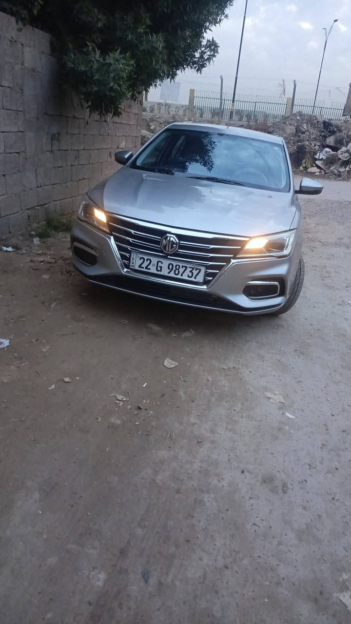 MG5
2023 ماشية 39الف رقم اربيل الجديد
كفاله عامة ماعده اصبع بالباب
السيارة علئ ايدي وكله بانزين محسن ودهن اصلي
تخم تاير جديد قبل 15يوم شديتلهه السيارة نضيفة فول واستخدام شخصي فقط
السعر 107 وبيهه مجال حك الجية مكاني بغداد كميرة
***********
