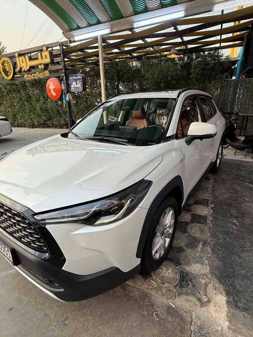 🧿عـــلـئ بــــركـــة الـــلـــه🧿
🛞نــوع الــمـركـبة:- كورولا كروز (CROSS)

🪙الـــــمــوديــــل:2024فول 1/1

⚙️حــجـم الـمـحرك:-2.000 هايبرد

🧭الــــعـــــــــداد: - 20,000الف كيلو

💌الـــــــوحـــــــة:-بغداد الدولي تحويل مباشر

الضرر:- بيها بيدي ار بل جاملغ الأيسر مال سايق وشويه من الباب اثر شخط بدون لا تكحيل ولا صبغ وبيها رصعات بسيطه.☑️

💎💎الـــــــمــــواصــــفــــاتViP💎💎

♦️فتحة سقف

♦️شاشة كبيرة 

♦️4 كامرات محيطيه

♦️بصمة تشغيل 

♦️دخول ذكي

♦️تحكم أسترين

♦️ويل كب بلاد

♦️لايت زنون

♦️هند ابريك بصمة

♦️ثلاث أنظمة للقيادة 

♦️كشن السائق كهربائي 

♦️كشنات جلد أحمر بلادي

♦️تبريد خلفي 

وعلية أظافات اهواي

📞——————————————————-📞

📩للاستفسار__والتواصل :- عــلـى الرقم:

الاســـــيـــا :- ***********📞

  واتساب: ***********☎️

📍📍

العنوان:-بغداد _زيونه_خلف دار الأزياء.

لمعرفة السعر الأتصال على الرقم اعلاه✅
