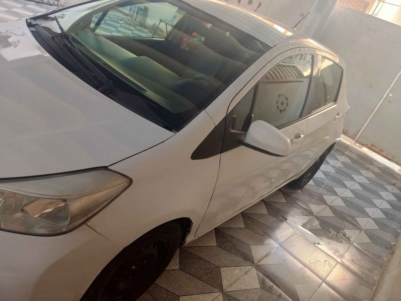 تحيه طيبه 
رمضان كريم 
كورلا يارس موديل 2012 
رقم ميسان مشروع وطني تحويل مباشر تحويل بلكوت بيه جاملغ وبنيد
جاهز مكينه وكير اوتوماتيك 
السعر 79 وبيه مجال قليل المكان كوت مركز المدينه لاتصال 
*********** دهل اوران, واسط
