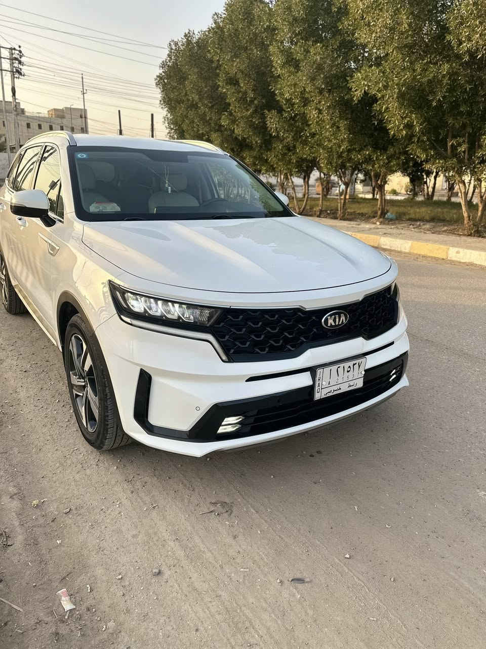 سلام عليكم سورنتو 2021 خليجي 
6 سلندر رقم واسط بيها صبغ شويه بجاملغ خلفي الايسر اثر شخط سياره جديده وجاهزه من كلشي تخم تاير توني شادلها 
ماشية 89 
🔹مواصفات فول عدا بنوراما 
🔹مري شفط +عند اقفال اوتو 
🔹اوتو لايت زينون 
🔹بصمة 
🔹ترحيب عند اقتراب 
🔹تشغيل عن بعد 
🔹مري شفط 
🔹داخل لونين  
🔹7راكب 
🔹كشنات كهربائي قلاب 
🔹تبريد بيانو شاشة 3قطع مركزي 
🔹اشاير بل مري 
🔹شاحن واير ليس 
🔹منافذ طاقة خلفية امامية 
🔹أنار محيطية مخفية 7 الوان 
🔹لايت زنون +كشافات  
🔹نضام نزول وصعود منحدرات 
🔹مود درايف 
🔹شاشة كار بلي +كامرة دوارة 
🔹حساسات خلفي +امامية
🔹مثبت سرعة 
🔹5 ويل كب
صندوق كهربا 
الاستفسار واتس اب ***********
