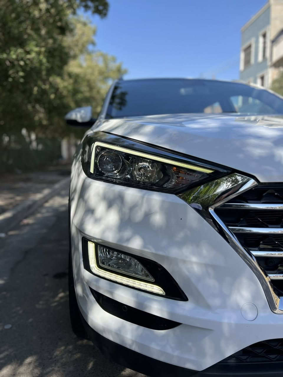 السلام عليكم
النوع : هونداي توسان (خليجي) الكاصد
الموديل : 2019
الرقم : بغداد
السياره : كفاله عامه ( كير محرك ) كفاله عامه
* مرفق السونار مع الصور 
المواصفات : 
* محرك :2000 دوش 
* بصمه 
* كراسي كهرباء 
* تبريد قطعتين 
* اشاير بلمري + المري شفط
* حساسات اماميه وخلفيه
* اناره LED اماميه وخلفيه 
* شاشة + كاميره + كاربلي 
* شاحن وايرليست 
العنوان : بغداد - السيدية 
السعر : 205 ورقه وبيه مجال 
باقي التفاصيل الاتصال ؏ الرقم او واتساب
***********
