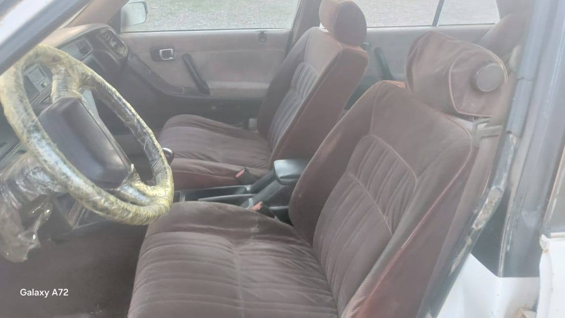 *********** السلام عليكم مكلف بل النشر سيدان موديل ٩١ سيارة مصقطة حبل سيار كير ومحرك جديد صدر خلفي وامامي جديد تخم تاير أربعة نص عمر كهربيات كلهة شغالة كشر وقرفة حلوات السعر ٨ أوراق وبيهة مجال مكان بصيط مكان السيارة العلم قريت الربيضة خاص ما جاوب
