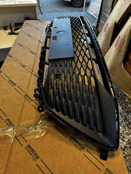 سلام عليكم وصول وجبة ادوات خليجي زيرو فقط 

كورلا  كامري   كروز     راف فور  

خليجي وكالة سردار 
خليجي وكالة جيهان 
خليجي وكالة ساز
خليجي صيني 

متوفرة كافة الادوات الاحتياطية يعني ابو الخليجي بعد لتخاف ادعم وتعال😅. 

للاستفسار ***********
