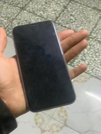 آيفون ١١ • نضيف • للبيع