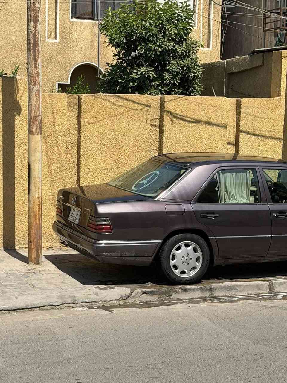 السلام عليكم مارسدس بيبي شبح للبيع
بيبي شبح أصل 1995
تبريد شغال 
كشنات كهرباء شغاله 
كشنات جلد 
دركه صاج 
السياره اي ضربه مابيه 
قواعدبلاديات 
خياس مابيه 
سنتر لوك 
محرك 320خراطيم 
السعر 80وبيه مجال 
***********
بغداد الدوره
