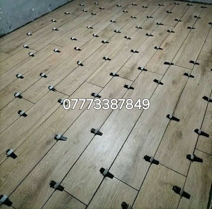 السلام عليكم خلفه سيراميك جدران ارضيات بايات لواح بوراسلين مرمر شغل فول استلام مهندس ***********
متاح كادر كامل

