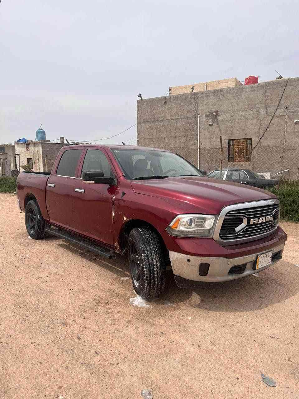 للبيع دوج رام مديل ٢٠١٨
بدي قصير باب طويل لمرغوب 
مكينه 5700 
  رقم بصره مشروع وطني
سعر ب 130
مكان بصره 
*********** البصرة, العراق
