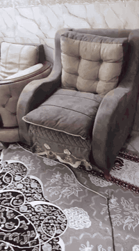 للبيع ٣٥٠ كولش نضيف*********** وات ساب اي استفسار
