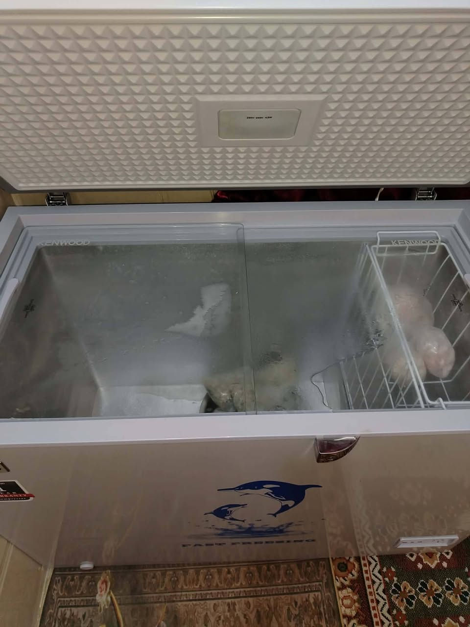 سلام عليكم غراض للبيع كلمن وسعره مكان حي اور سبع قصور رقم *********** بي بس وتساب
