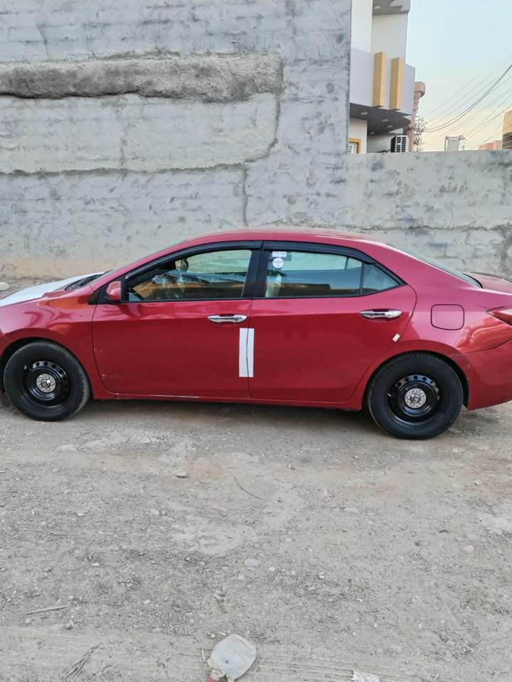 السلام عليكم 
كورلا موديل 16 le
مواصفات معروفه
رقم بغداد الدولي
حادثها جاملغ مفتوح وارجع نفس 
سياره نقصها صدر امامي فقط 
سونار موجود داخل الصوره
سعر 125 بيها مجال 
مكان السياره ديالى بعقوبه

للاستفسار اتصل 
***********
