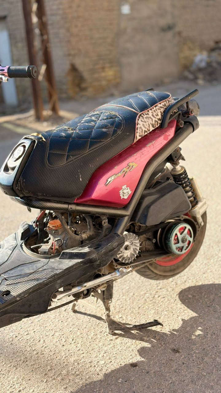 سلام عليكم دراجة سنكنز للبيع دراجة خير من الله بيهة كلج رياضي  للبيع او مراوس 

باقي تفاصيل الاتصال 
***********
