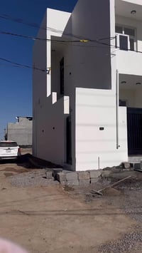 مشتملين • ١٠٠م • طابقين منفصلين