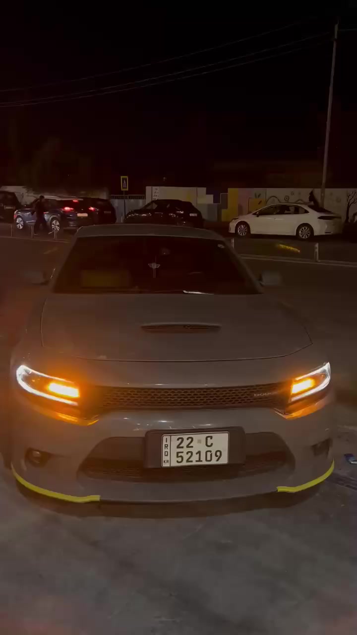 Dodge 2019 GT
Clean title 
105000 m
Erbil
دوج جارجر 2019 
رقم اربيل المكان اربيل 
جي تي 
كل صيانه بلشركه سياره كلين 
بي بارد وكم رصعه وي جامه تكحيل كل بالفديو موضح


**إذا كنت صاحب هذا الإعلان وتريد حذفه لأي سبب، رجاءا أرسل رسالة إلى الدعم الفني**
