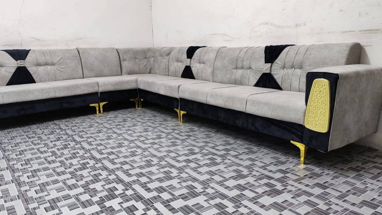 ديوان 10 مقعد تسكام بلوك اسود جديد السعر 275 المكان كربلاء يوجد توصيل  ***********
