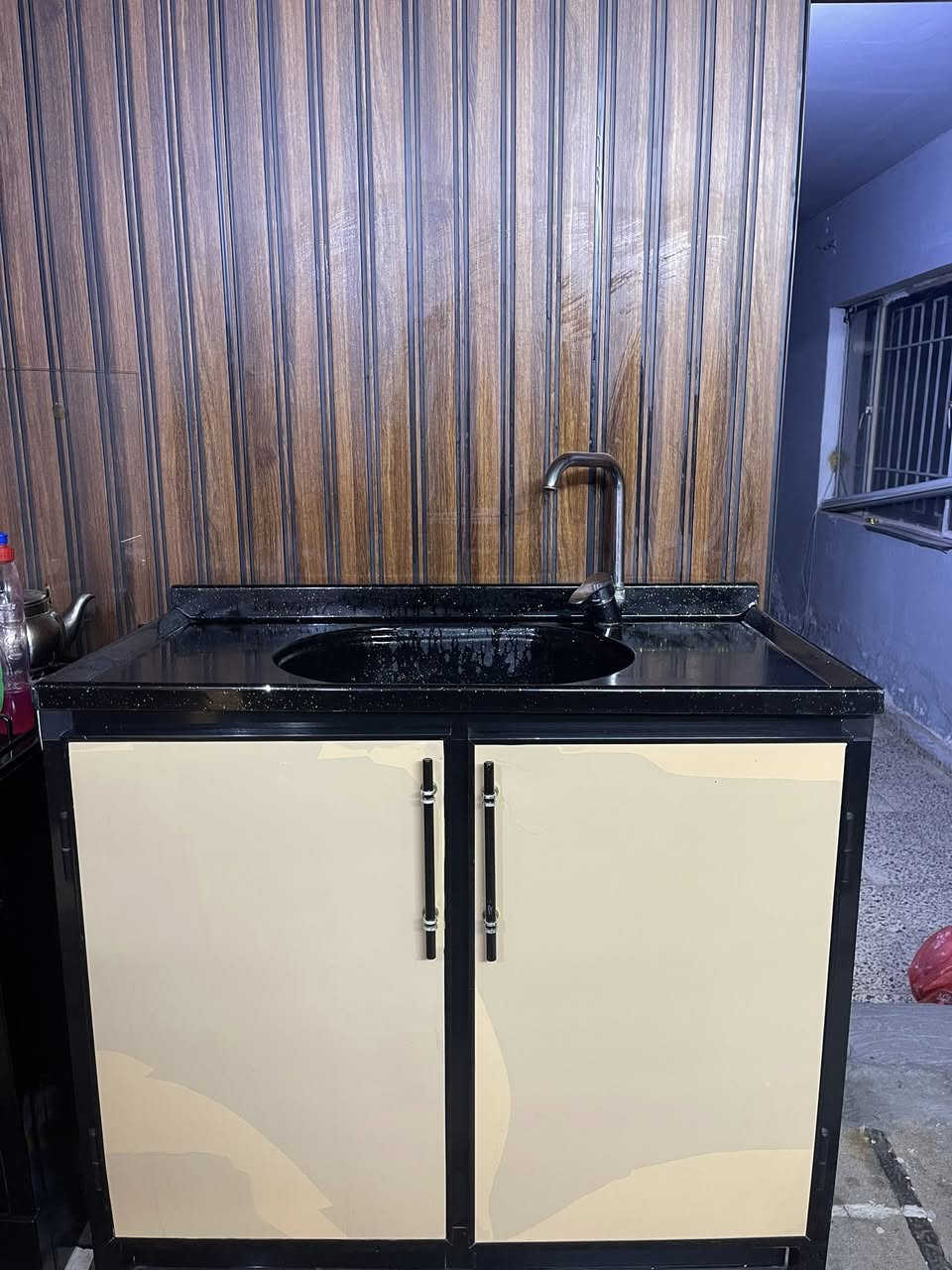 غراض  للبيع بسعار مناسبه وكله اصلي وعل فحص الاستفسار *********** بغداد السيديه
