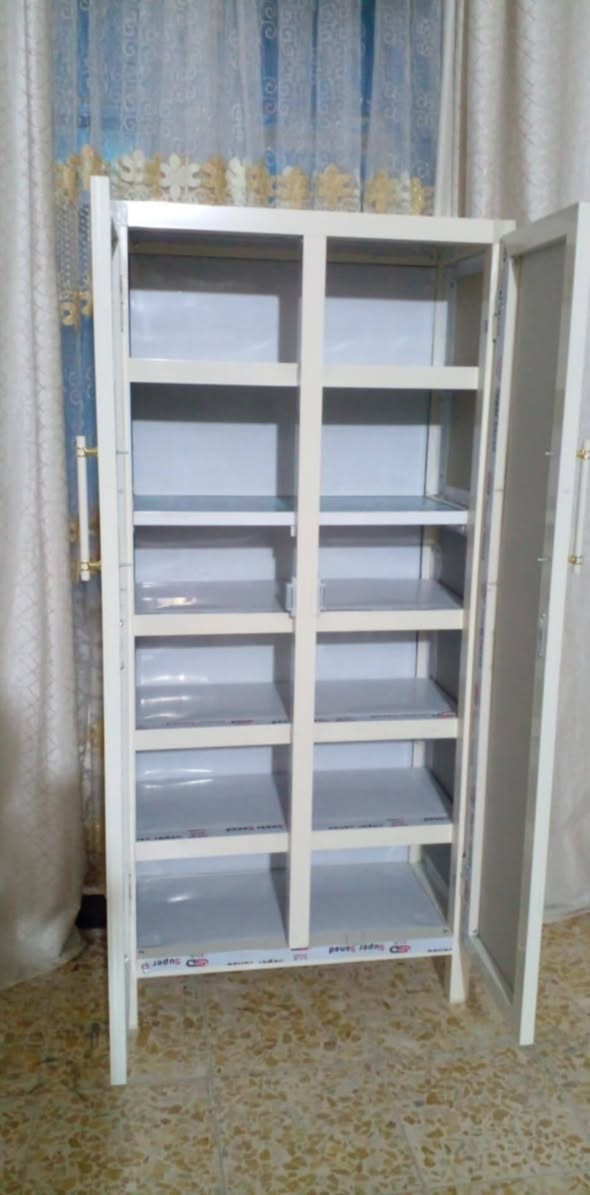 السلام عليكم شغل جديد جزامه القياس ارتفاع مترونص والعرض ٧٠ والنزال ٣٥ السعر ع الخاص اذا شغل ماعجبك يرجع يوجد توصيل داخل ميسان مستعدون تصليح كاونتر قديم للاستفسار مراسلة الصفحه او اتصال ع رقم وات ساب  ***********
