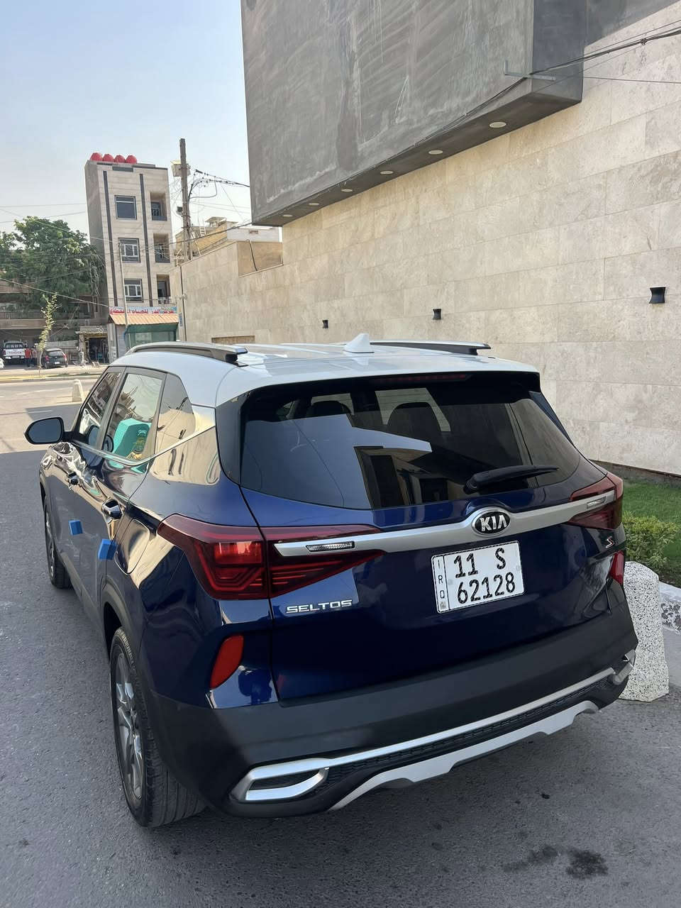 كيا سليتوس 2021
محرك 2000 دوش

قيادة ذاتيه

تحديد مسار 

توقف ذاتي

3 انظمة قيادة

فول تحكم

رقم بغداد دولي تحويل مباشر

السعر 148
حادث بسيط جداً
 تبديل چامرلغ امامي شوي من البند

مكاني بغداد 

***********
