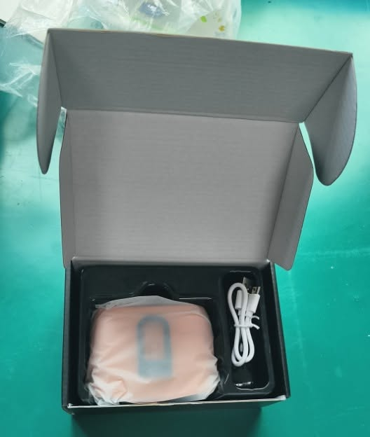 No more sweltering heat this summer! This is a powerful fan that can be worn at the waist or securely mounted anywhere for outdoor use.

👉👉👉5200mAh battery, 6-hour runtime, 220g weight, 6 fan blades, 120 speed settings.👈👈👈

🤝🤝🤝Small-batch orders supported; direct shipment from stock.👍👍👍


**إذا كنت صاحب هذا الإعلان وتريد حذفه لأي سبب، رجاءا أرسل رسالة إلى الدعم الفني**