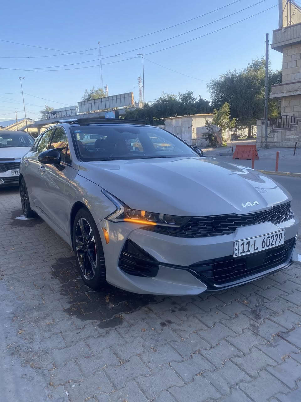 للبيع سياره K5 موديل 2023 كلين تايتل بيه تخريب جام كفاله عامه سياره بيه طخه بسيطه شخوط بالهلال خلفي كلش بسيطه سياره فول مواصفات واحد ع واحد
بصمه
فتحه بانوراما
تشغيل عن بعد
لد امامي 
لدخلفي
3 عدسات زنون 
توقف ذاتي 
تحديد مسار
3انظمه قياده
داخل لونين احمر مرغوب
محرك 1600 تيربو كير ومحرك بالكارتون
دواخل لد ملون اصلي سستم كامل
كامره دواره وشاشه اصليه 
تخم تاير جديد
باتري جديد
ستيرنD
سياره جديده لوكك بالكارتون وصور تحكم وسونار موجود وصور حادث سياره ماشيه 22mi سياره رقم بغداد دولي سياره كامله ربع متصرف عليه 

اي ستفسار ت*********** حيدر
