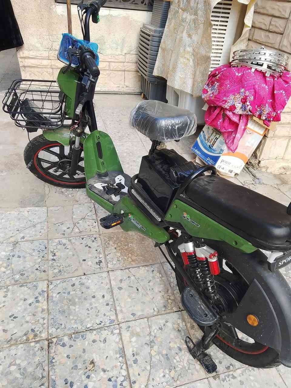 دراجه شحن موديل 26 جديدة بطاريات خمسه السعر 400
***********
