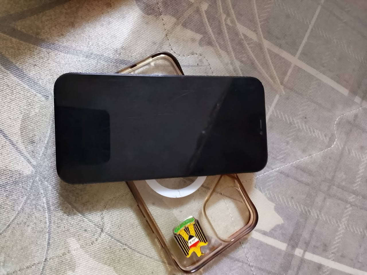 12ابرو ماكس امبدل شاشه احسن نوعيه بل سوك  ذاكره 128 بطاريه 83, الجهاز جديد شخط مابي السعر 400  للمراوس  اشعندك نزل  رقمي بي واتساب ***********
