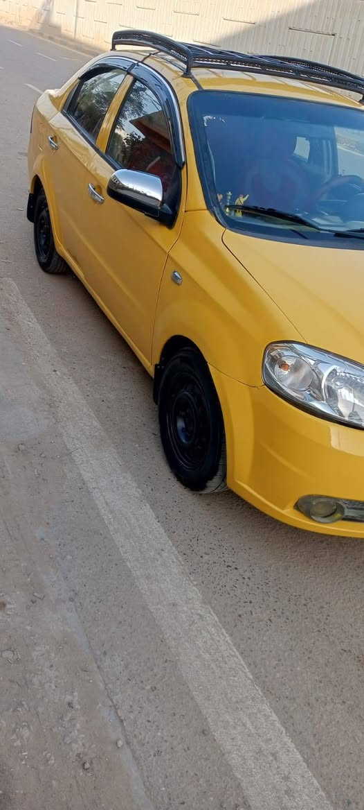 السلام عليكم أفيو خليجي للبيع موديل 2011 مكفوله من ضربه مكينه وكير وحداديه خير من الله كير اوتو مكينه مفتوح سياره جاهزه  من كلشي رقم بغداد سنويه 2027 سياره صبغ عام للجماليه السعر 52 وبيه مجال بسيط تصال عل رقم *********** مكاني بابل
