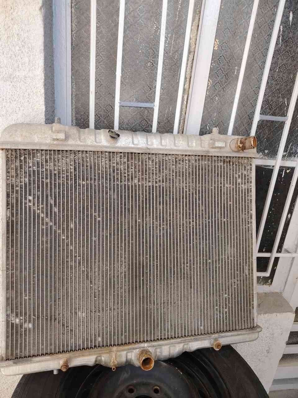 السلام عليكم تخم ويل حجم ١٦ جيب وشد علئ الشيري +راديتر شيري بلادي نضيفه حيل مكاني النجف التخم ويل ١٥٠ الف الراديتر ٦٠الف ***********
