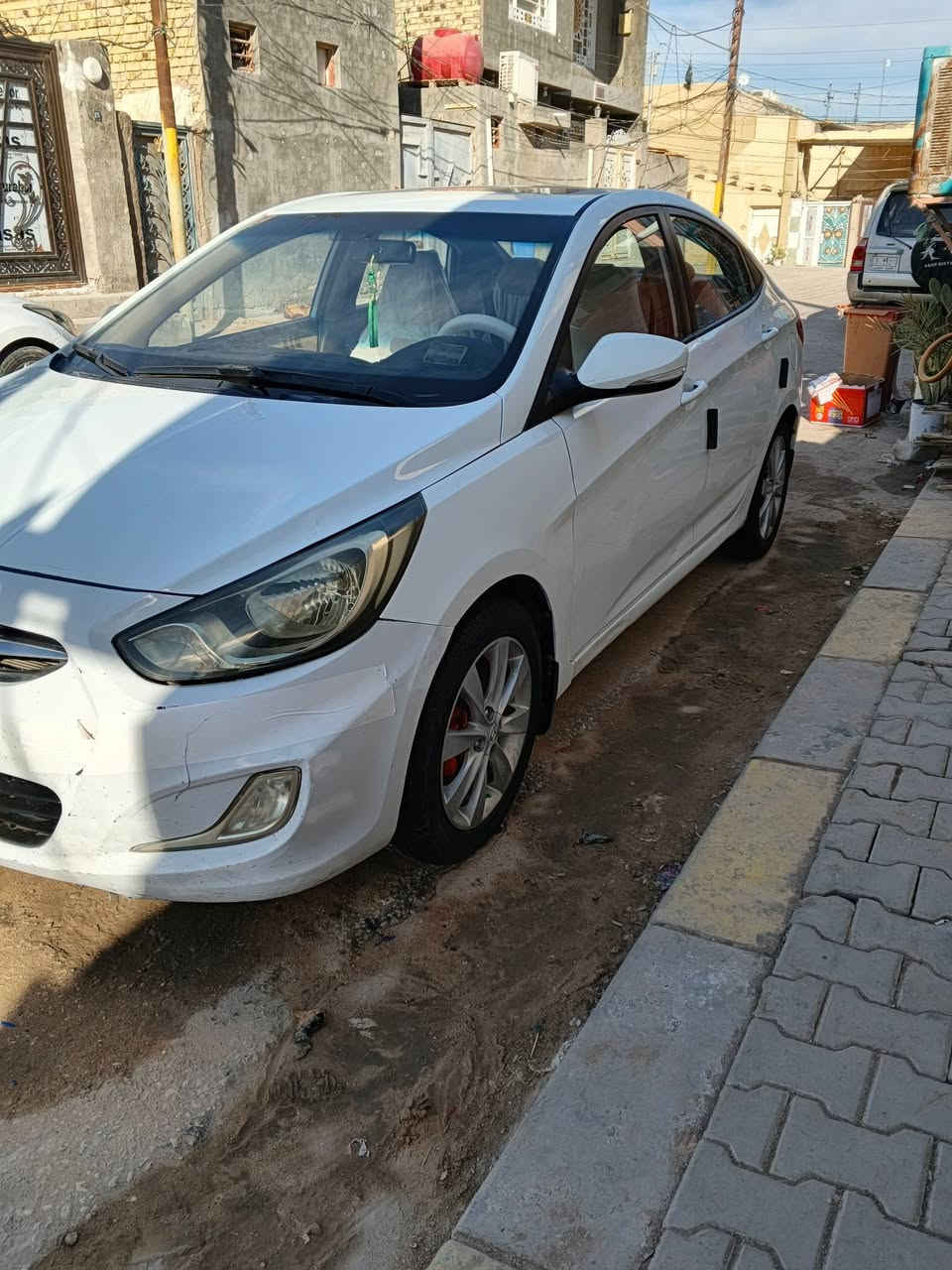 السلام عليكم
 اكسنت 2013 فول مواصفات رقم نجف بيهة مكانات صبغ ابيعك حزام.  81 ومجالهة بسيط ***********
