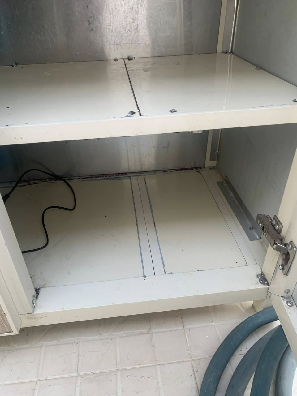 السلام عليكم
كونتر للبيع 
وتساب
***********
