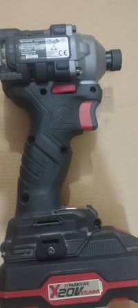 امباكت باركسايد • جديد • ٢ أمبير بدون شاحن