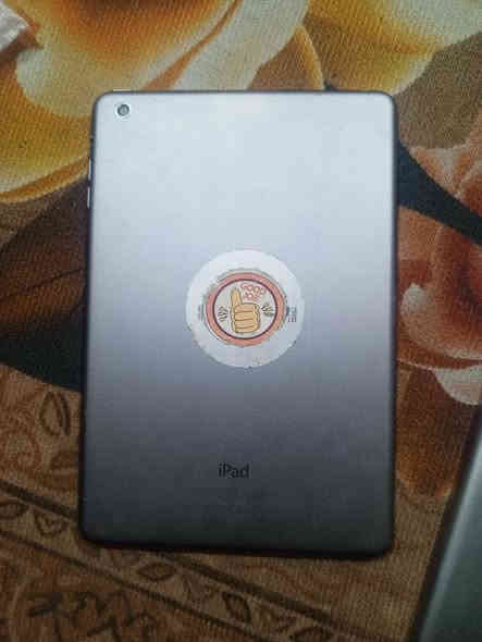 السلام عليكم ،،ايبادات مستعمله للبيع ،،ايفون6,, وايفون مني ،و ZTE
وامزون ،، وسامسونگ،، بغداد قرب فلكه حي النصر 
***********
