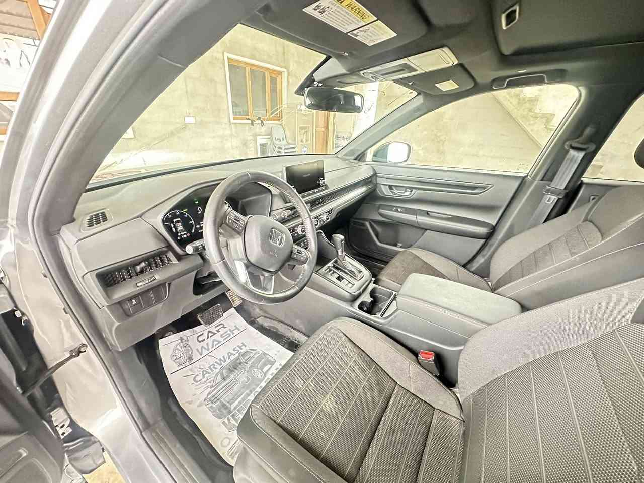 السلام عليكم
هوندا crv  موديل 2024  ماشية 26 ميل 

السيارة منفيست تترقم جميع المحافظات 

ضررها باب سايق وجاملغ سائق وبنيد بارد وبيها بارد بسيط بالصندوق 

السيارة مواصفاتها حلوة سلايت ويل كروم وباقي المواصفات الموجودة 

مكان السيارة كركوك ناحية الزاب 

سعرها ٢١٠ وبيها مجال شي قليل 

للاستفسار ***********
