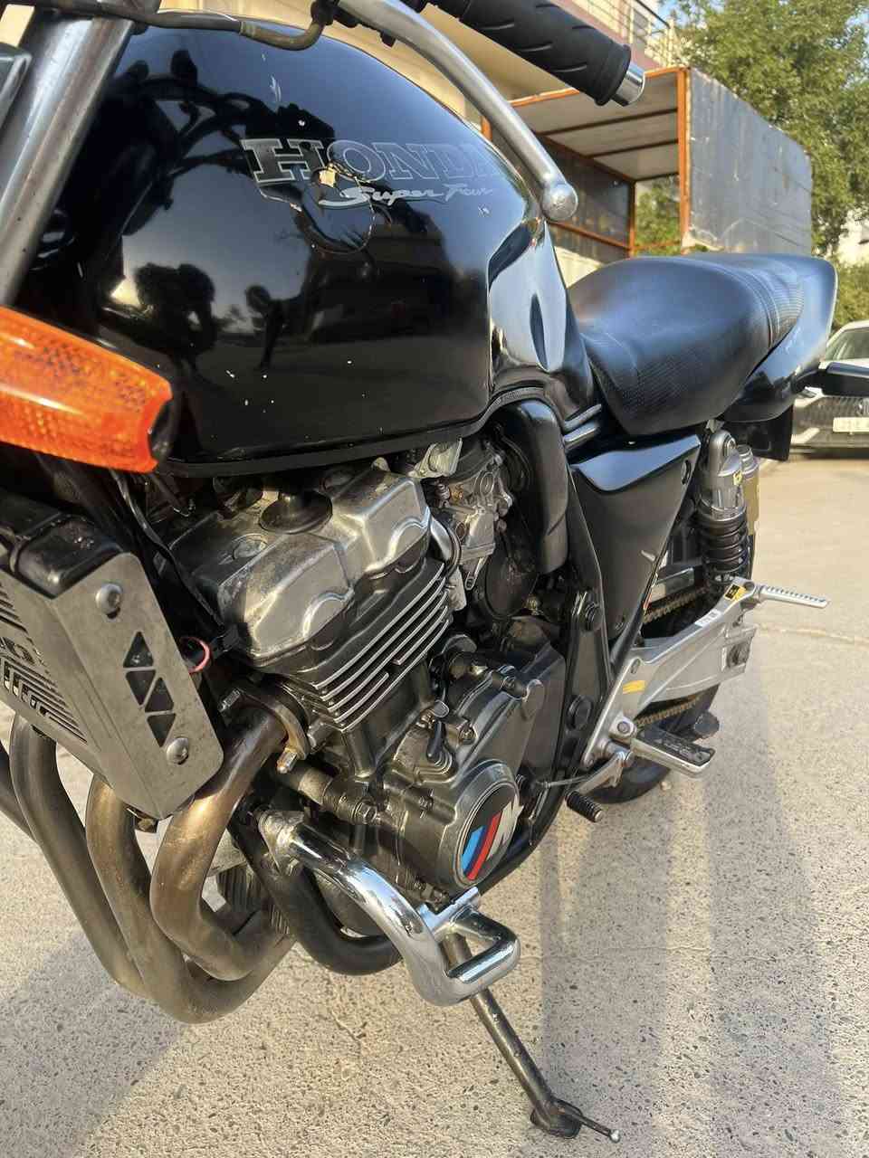 سي بي فور جيل اول كير محرك كهربيات
كفاله عامه محرك شرط ممفتوح 
اورقه كامله اصليه 
مابيها مصرف برغي 
سعر 15بيها مجال 
عنوان كركوك 
***********
