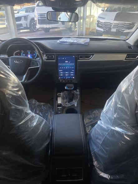 تم وصول جاك جي ٧ 🔥🔥

بنراما / بصمه / كرسي كهرباء / كامره ٣٦٠ / دواخل اضائه / 

ضمان ٧ سنوات 

(بانزين)

محرك ١٥٠٠ تيربو 

نوع شكل السيارة سيدان
الأبعاد (Length x Width x Height) 4750 x 1765 x 1640 ملم
الخلوص الأرضي 150 ملم
الإزاحة 1499 - 1599 سم مكعب
ناقل الحركة Manual & Automatic
قوة الحصان 147 - 170 حصان
عزم الدوران 210 - 250 Nm
سعة الصندوق 520 L
الوزن الفارغ 1365 كلغ
نوع الوقود Petrol
سعة خزان الوقود 50 L
عدد المقاعد 5 Persons
السرعة القصوى 170 - 180 كم/س
مقاس الإطار 215/50/R17

( شركه الزبون )

عنوان الوزيريه 
رقم هاتف ☎️ ***********
