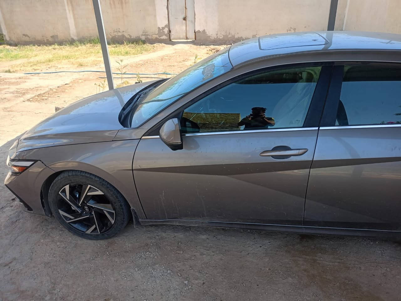 النتر 24فول مواصفات حره 
باسمي فتحه تحكم ستيرن قياده ذاتيه اربع كامرات حادثه دعاميه ولايت فقط جهة السايق كشن تدفئه وتبريد 
ماشيه 44ميل ستخدام شخصي
السعر 150 وبيه مجال مكاني ذي قار الشطره 
***********
