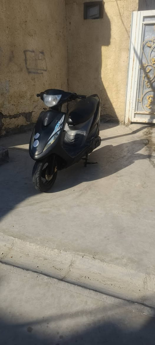 سلام عليكم ماكس عدله ما مفتوحه 👍🏻
للبيع نضيفه صوره ضالمته فول ملاح👍🏻
تاخذه تترحملي عليه جاهزه عل اخر حبايه 👍🏻
سعره500 بيه مجال او مراوس بغير دراجه عادي👍🏻
دراجه سريعه كلج امامي رياضي بلادي 👍🏻
ملاحضه: 
كفرات رادلهن بوليش 👍🏻
عنوان 📍
واسط_كوت_فلاحيه 
استفسار
عل خاص
***********
