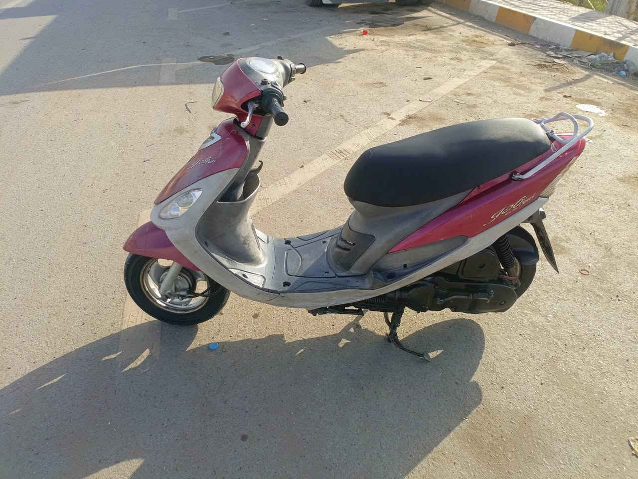 السلام عليكم دراجه ماكس منقولي ما مفتوحه السعر 600 وبيها مجال مكاني الناصريه حي اريده الرقم ***********
