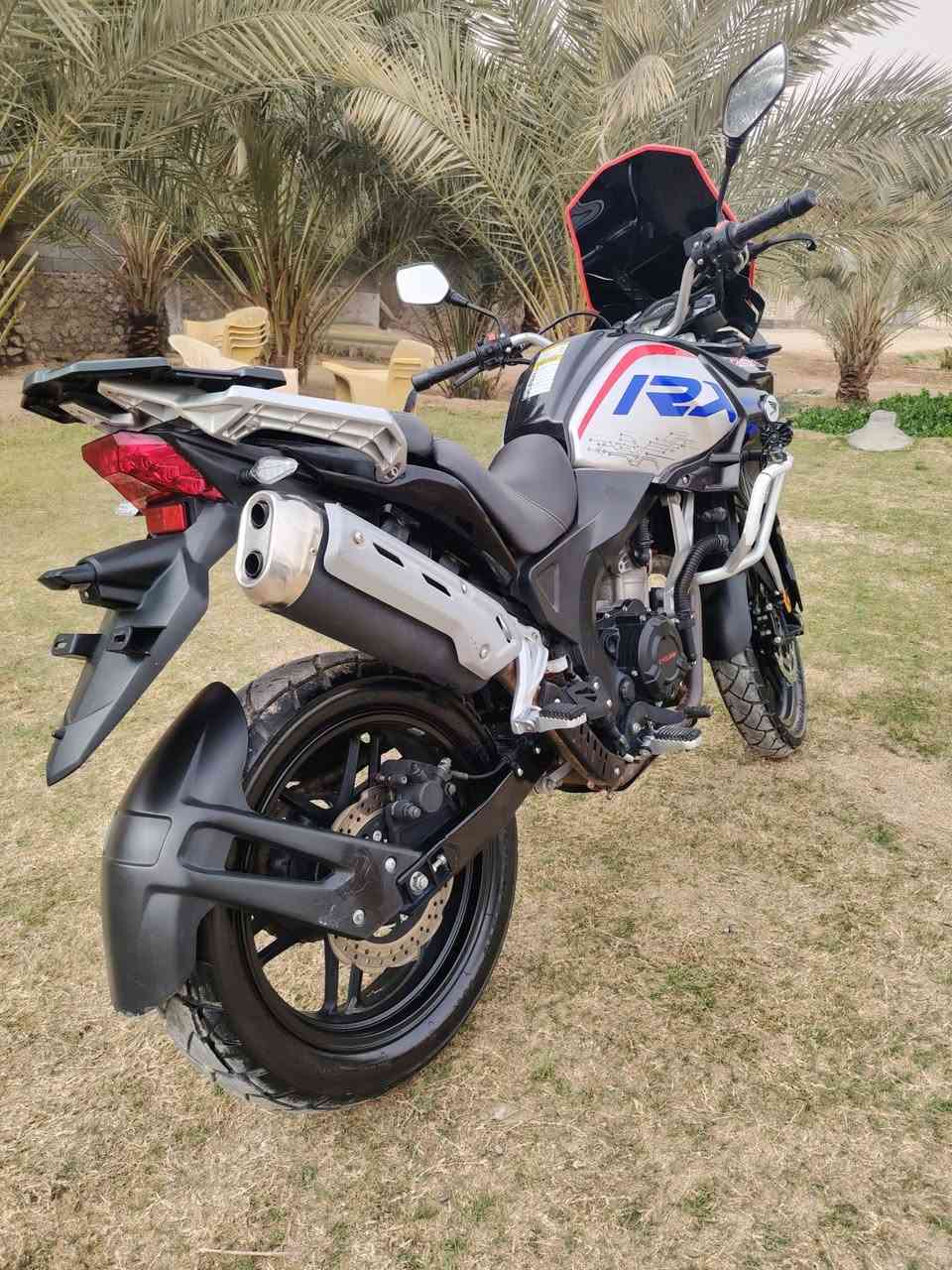 السلام عليكم
شباب دراجه للبيع.او مراوس حسب القناعه
وحش ياباني هوندا. RS. ادفنجر  غني عن التعريف مفول مواصفات بلواقع احلئ محرك 500 بستم واحد راديتر النشاط طياره ارضيه- 6-كير التانكي 20 لتر. مانع انزلاق  اناره  زنون نضافه فول موديل 21..ماشي 17.بعده شركه بحالة الوكاله بي أوراق. السعر 20.وبي مجال قليل للعلم خواته ب60 ورقه إلي مسجل. مكاني الرمادي الجزيره . *********** بس واتساب
