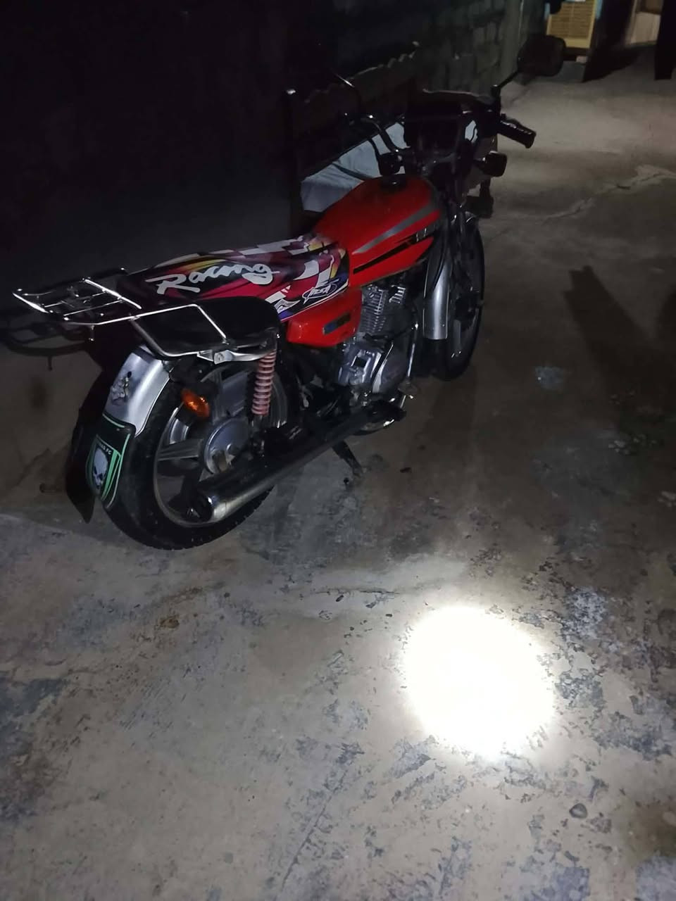 دراجه سيفان للبيع موديل 2020 المكان ديالى جديدت الشط السعر 500 وبيهه مجال بسيط للاستفسار الاتصال***********
***********
---------------------------------------------------------------------------
