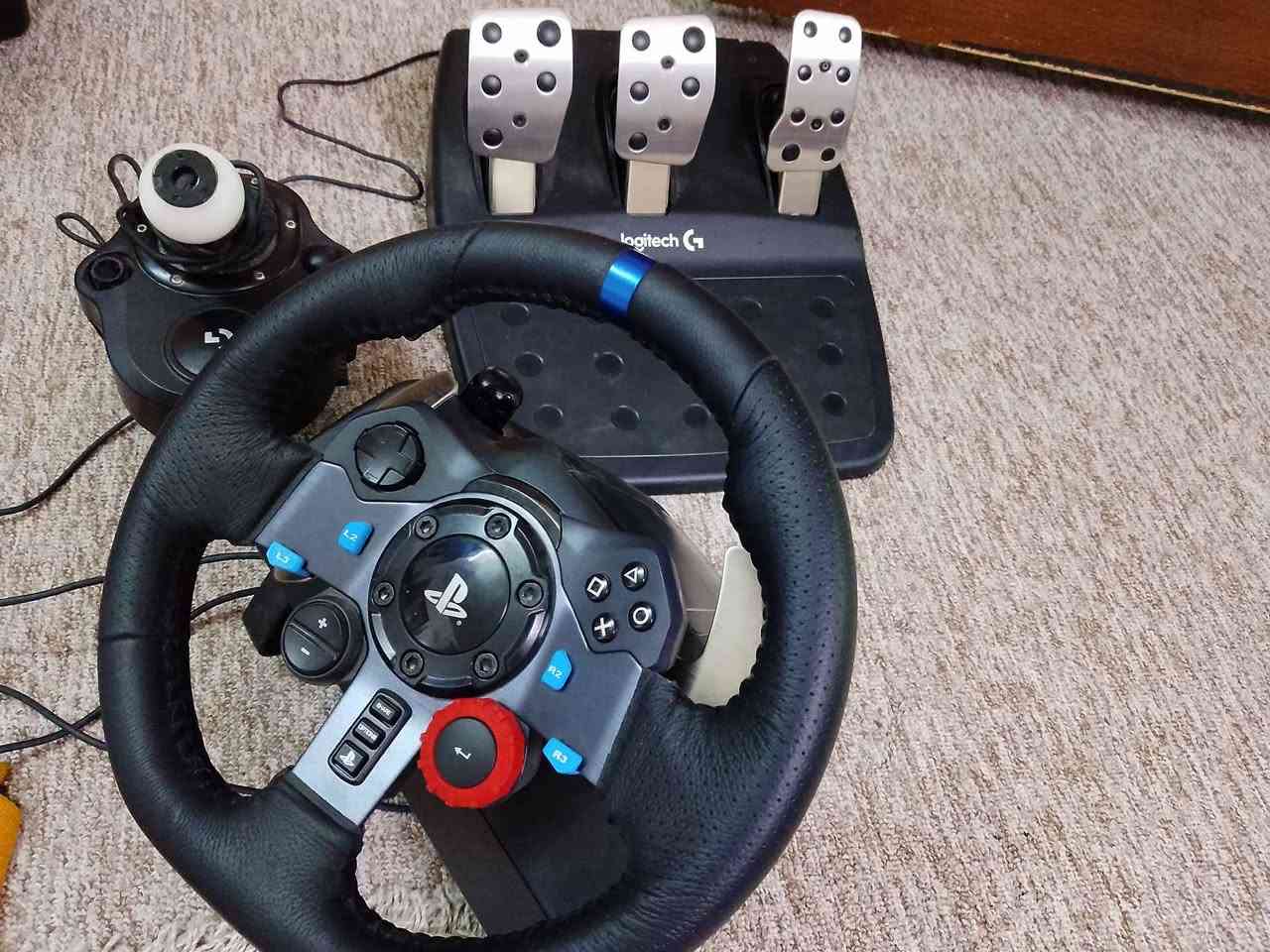 Logitech g29
گێر و سوکانی لۆجیتیک پاک و مەزبوت بێ کێشە لۆ پلەیستەیشن ٤ و ٥ و pc دەبێت کارتۆنی بیلادی لەگەڵە 
الدرکسون logitech نضافە مع گیر و مع کارتون أربيل, العراق


**إذا كنت صاحب هذا الإعلان وتريد حذفه لأي سبب، رجاءا أرسل رسالة إلى الدعم الفني**