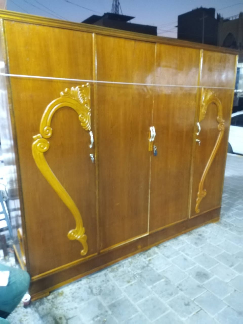 كنتور ٤ باب وجربايه زان مصري مستعمل نظيف بغداد الأمين الثانية ***********
