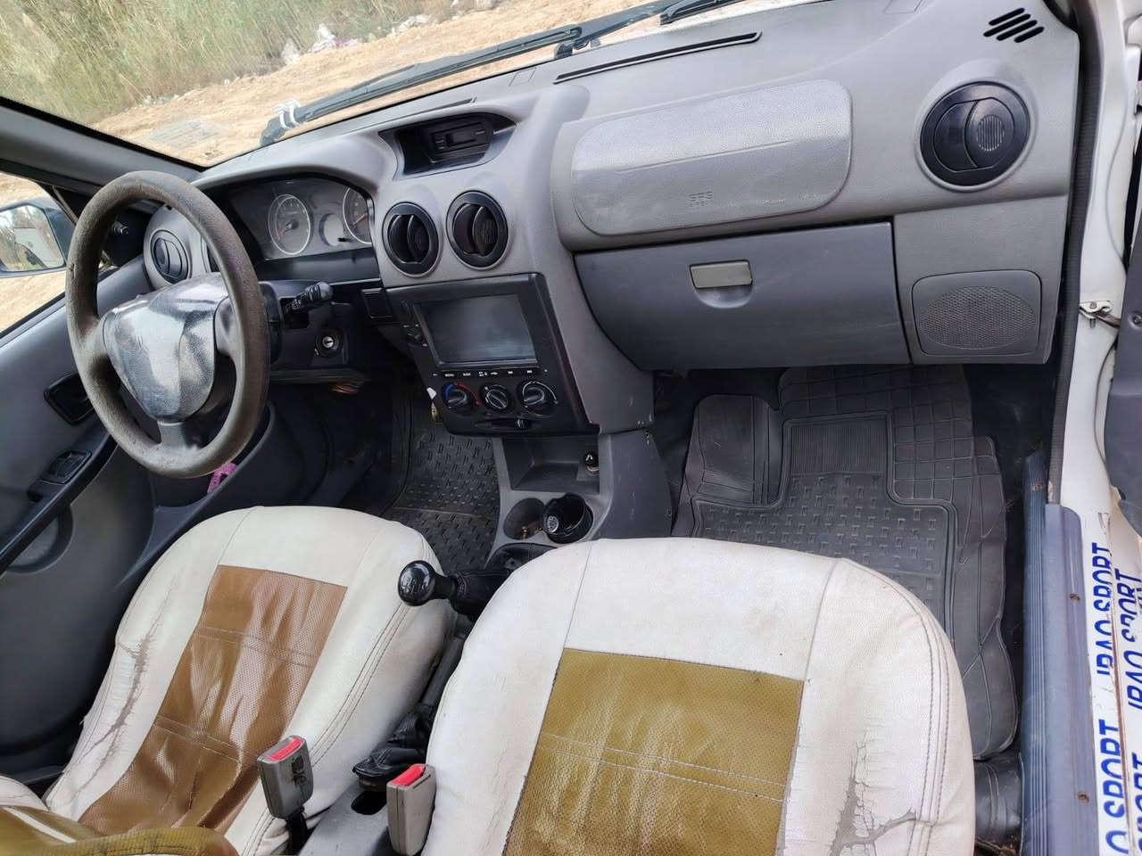 سايبه للبيع 2018 سياره مكفوله كفاله عامه السعر 52 ورقه وبيها مجال
***********
