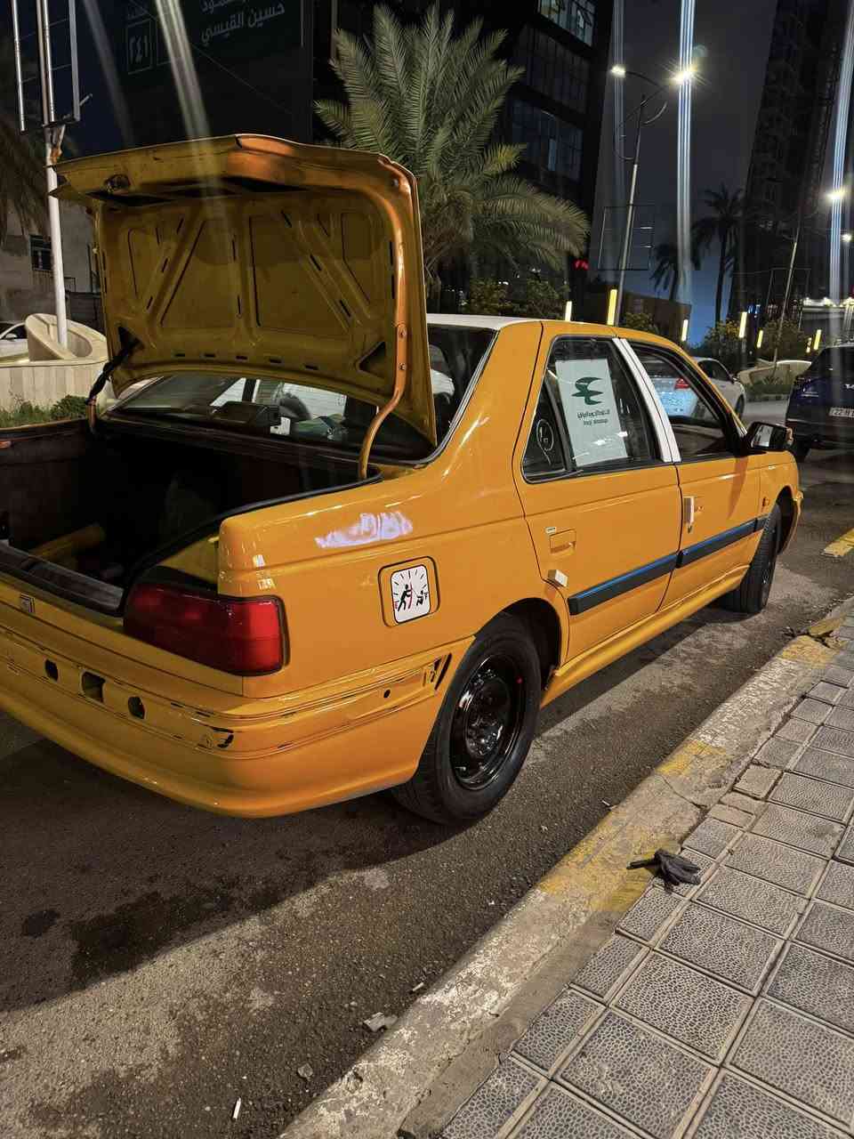 السلام عليكم بيجو بارص2015كير ومكينه وكهربائيات وحداديه خير من الله تجي وشوف بعينك رقم انلكليزي مصبوغه حزام للجماليه مصفره هيه وغرمات مكاني بغداد شارع حيفا 54وبيه مجال ***********وتساب
