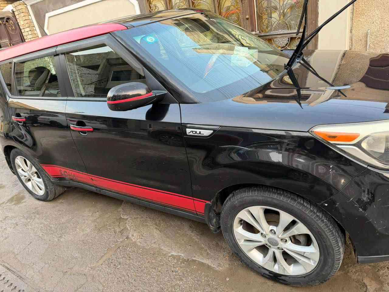 كيا صول موديل ٢٠١٦ حادثها بمريكا جنطه وبالعراق نفس حادث  باقي مكفول سياره مصلحه وما بيها اي نقص مكينه الفين ماشيه ٩٨ ميل مكاني بغداد الضباط السعر ١٢٠ رقمي *********** بغداد, العراق
