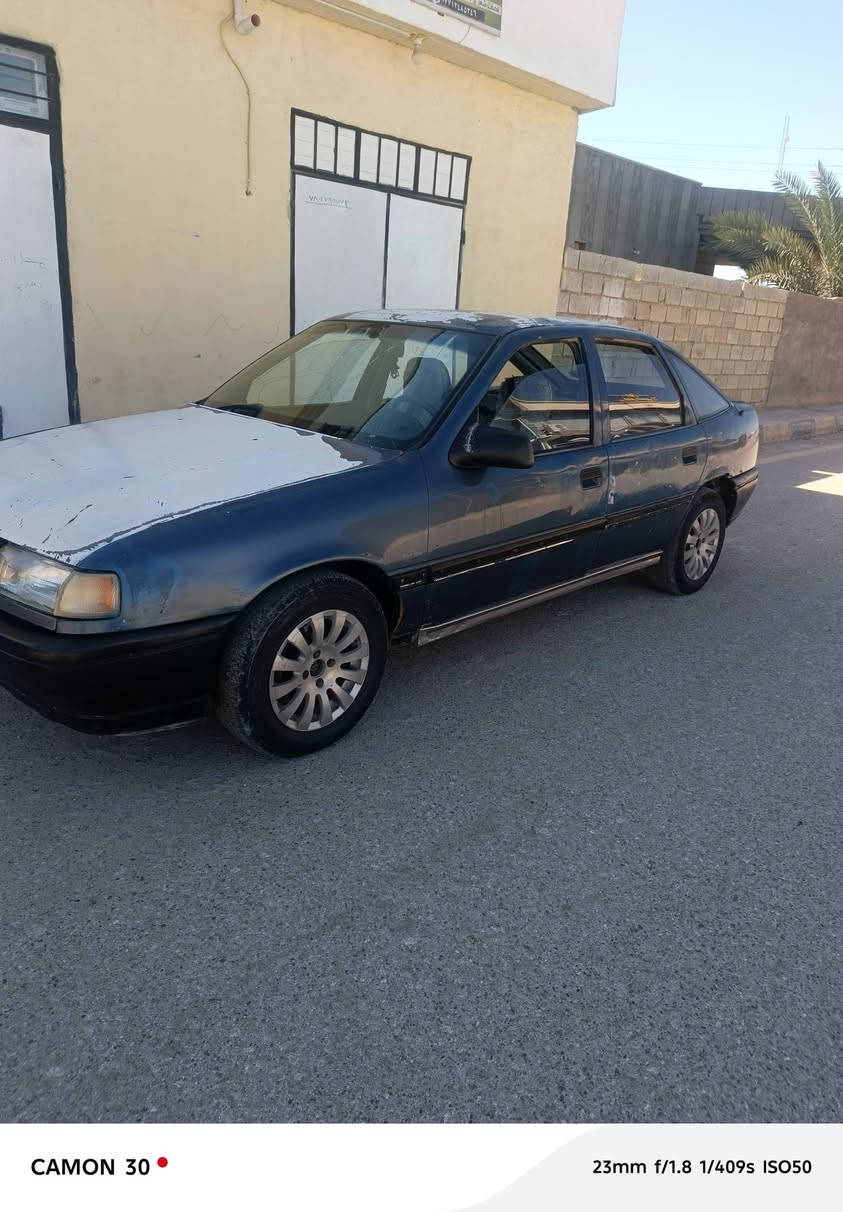 السلام عليكم ورحمة الله
اوبل فكتره 
محرك 1600
معمر جديد 
كير خير من الله 
كشرهه حيل حلو 
داخلهه نضيف 
سياره نافضها مال جناي 
وسهرها مناسب جدا 
لتواصل خاص او علا الرقم 
‏‪***********‬‏
