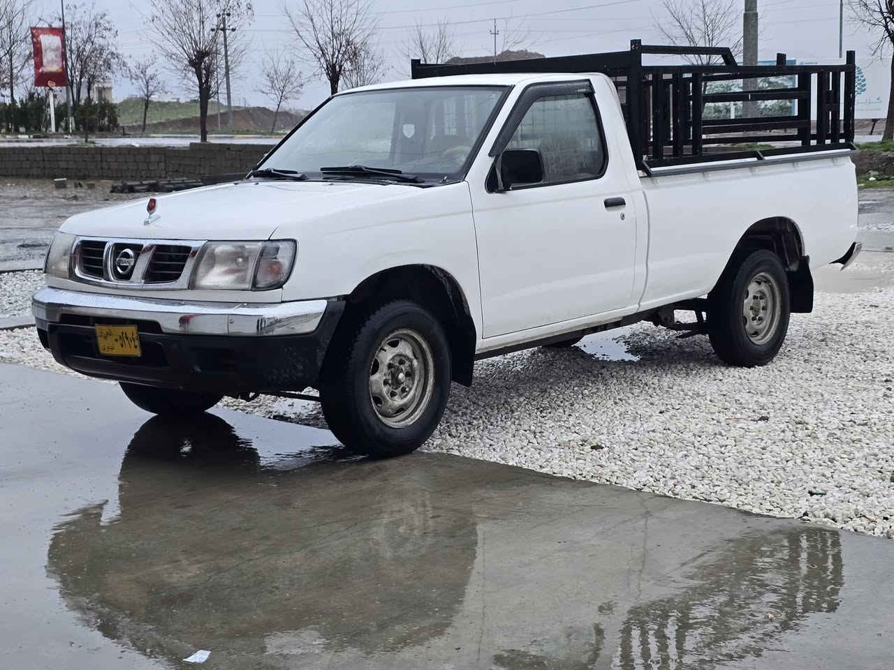 بەناوی خودا نیسان ئاڕم  سلێمانی
نیسان تاک 2002
ئاڕم سلێمانی تەحویل ئەسڵ
تەبریتەو پاوەر نیە
کامل پەمپ کراوەتەوە بۆ جوانی
بێ دەعم و وەرگەڕان
بێ چاڵو شوخت

سەیارەی ماڵەو کامل مەسروفە
گێڕو مەکینەو ئەکسل  و کارەبای گشت گیانی بەشەرت

ئاڕمەکەی بەناوی خاوەنیەوەیەتی و تەحویل و غەرامەی بەشەرت
***********
ڤایبەر واتسائاپ
تەنها تێل
تەنها فرۆشتن..
