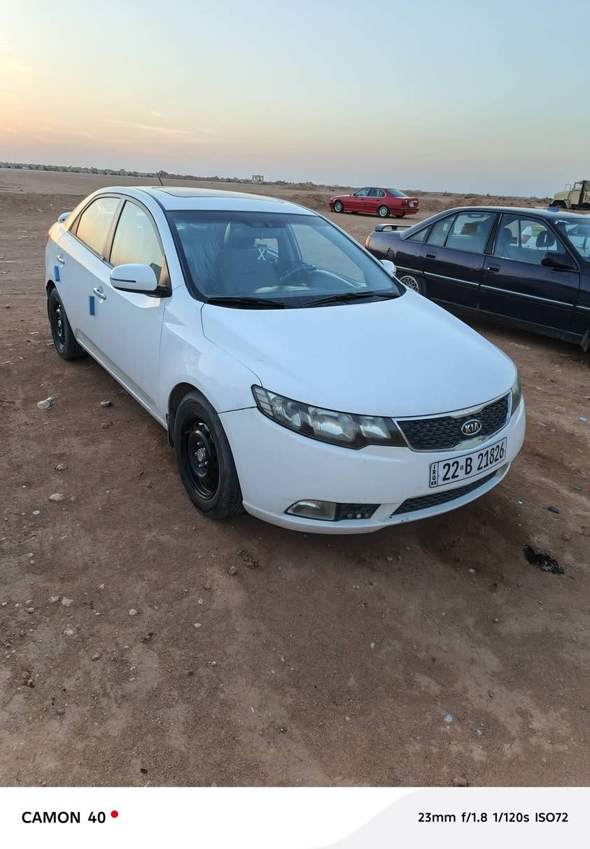 السلام عليكم سيراتو فول مواصفات بدون صبغ ماعده براس الجاملغ الخلفي شويه بارد. فول الفول ومكفول اي استفسار  السعر 108بيهه مجال قليل سياره 2011 موديل وهذا رقم ***********
