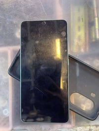 بوكو x7برو 256جيجا الذاكرة الداخلية 12+12 شاحنة 90 واط ذاك اليوم اخذتة...