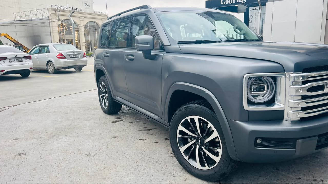 � هفال H9 موديل 2025 فل مواصفات
✔️ ماشي 6 آلاف كم فقط
✔️ كفالا عامه دعاميه للدعاميه بشرط 
✔️ بدون صبغ
✔️ محرك 2.0 تيربو
✔️ كير أوتوماتيك 8 سرعات
✔️ دبل ثقيل وخفيف (دفع رباعي حقيقي)
✔️ 7 ركاب
✔️ فتحة سقف بانوراما
✔️ شاشه كبيرة مع نظام ملاحة
✔️ كامرات 360 درجة
✔️ حساسات أمامي وخلفي
✔️ تبريد وتسخين مقاعد
✔️ تشغيل بصمة + دخول ذكي
✔️ نظام المحافظة على المسار
✔️ مثبت سرعة ذكي
✔️ نظام النقطة العمياء
✔️ داخلية جلد فخم
✔️ تبريد خلفي
✔️مكان السياره اربيل 
✔️السعر 320 ورقه وبيها مجال أربيل, العراق


**إذا كنت صاحب هذا الإعلان وتريد حذفه لأي سبب، رجاءا أرسل رسالة إلى الدعم الفني**